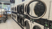 Garden Park Plaza Laundry - Photo 2 - Car repair in Palm Beach Gardens, FL, West Palm Beach