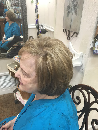 Beauty Salon «Classic Beauty Salon & Spa», reviews and photos, 6207 Cottage Hill Rd, Mobile, AL 36609, USA