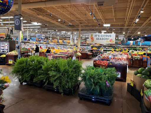 Grocery Store «Dillons», reviews and photos, 5311 SW 22nd Pl, Topeka, KS 66614, USA