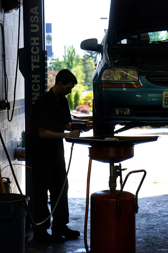 Auto Repair Shop «City Auto Repair», reviews and photos, 21 SE Everett Mall Way, Everett, WA 98208, USA