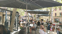 Atmosphère du Restaurant Le Petit Provençal à Manosque - n°5