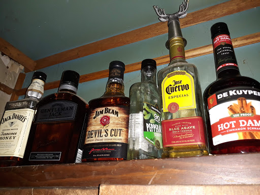 Liquor Store «Alameda Liquor Mart», reviews and photos, 9660 E Alameda Ave, Denver, CO 80247, USA