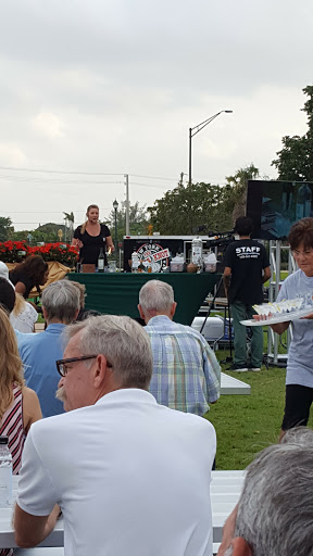 Community Center «Jaco Pastorius Park Community Center», reviews and photos, 1098 NE 40th Ct, Oakland Park, FL 33334, USA