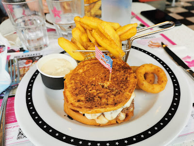 Memphis - Restaurant Diner à Poitiers
