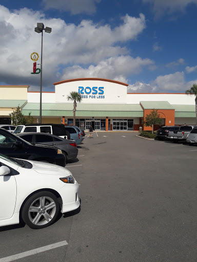 Clothing Store «Ross Dress for Less», reviews and photos, 21605 Village Lakes Shopping Center Dr, Land O Lakes, FL 34639, USA
