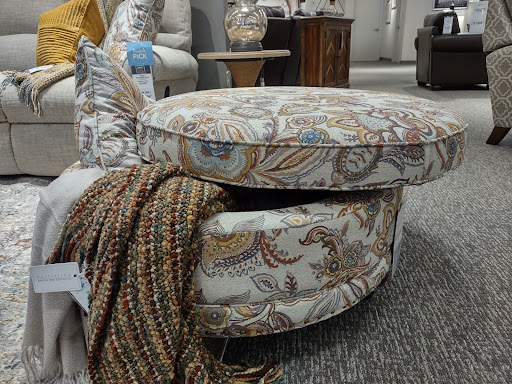 Furniture Store «La-Z-Boy Furniture Galleries», reviews and photos, 6280 Atlanta Hwy, Montgomery, AL 36117, USA