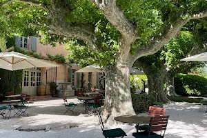 Mas des Grès & Sous Les Platanes image