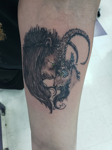 Tattoo Shop «Next Generation Tattoo & Body Piercing», reviews and photos, 1231 E Republic Rd, Springfield, MO 65804, USA