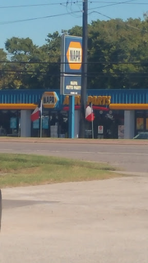 Auto Parts Store «NAPA Auto Parts - Kenmel Corp», reviews and photos, 1005 Dallas Dr, Denton, TX 76205, USA