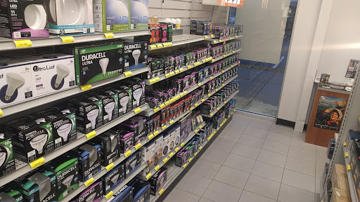 Car Battery Store «Batteries Plus Bulbs», reviews and photos, 10800 Alpharetta Hwy, Roswell, GA 30076, USA