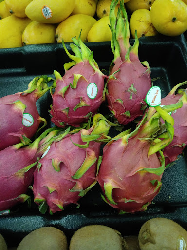 Shopping Mall «Bon Shopping Center», reviews and photos, 2300 N Wahsatch Ave, Colorado Springs, CO 80907, USA