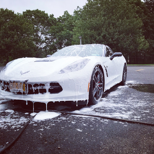 Car Wash «Hampton Auto Wash», reviews and photos, 296 W Montauk Hwy, Hampton Bays, NY 11946, USA