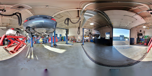 Oil Change Service «Curts Service Inc.», reviews and photos, 14611 W Eleven Mile Rd, Oak Park, MI 48237, USA