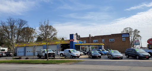Used Car Dealer «Ramsey Motors & Auto Care», reviews and photos, 5900 S 27th St, Milwaukee, WI 53221, USA