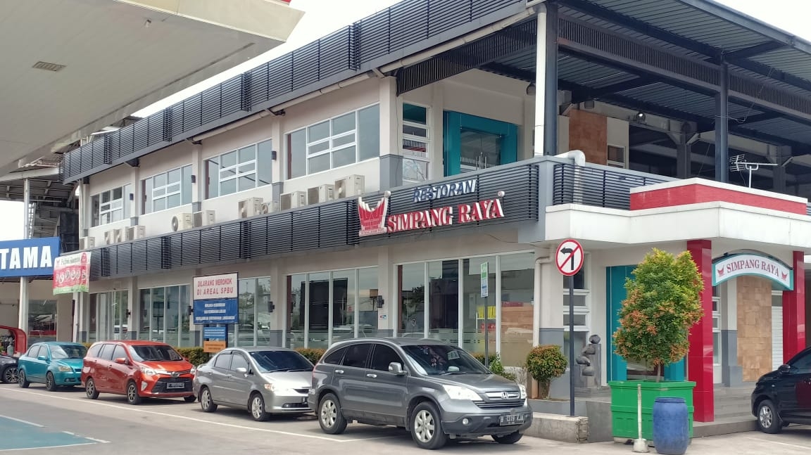 Gambar Simpang Raya Rest Area Km 6 B