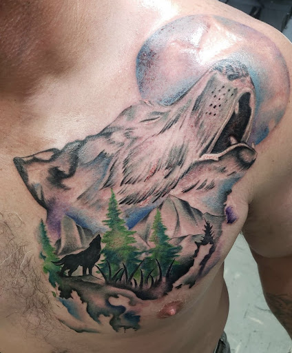 Tattoo Shop «Silver Screen Tattoo & Body Piercing», reviews and photos, 1559 Myers St, Oroville, CA 95965, USA