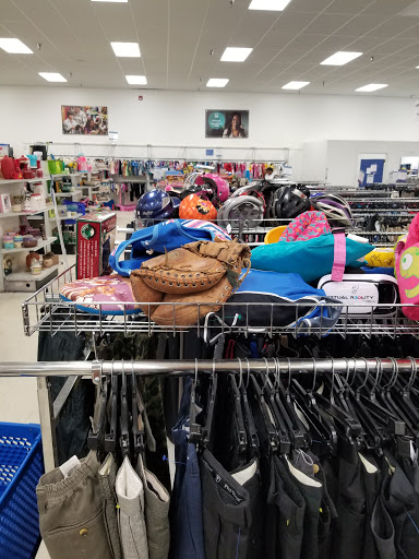 Thrift Store «Goodwill», reviews and photos, 228 Bullsboro Dr, Newnan, GA 30263, USA