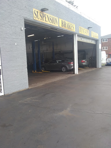 Auto Repair Shop «Mt. Greenwood Auto Repair», reviews and photos, 12257 S Cicero Ave, Alsip, IL 60803, USA