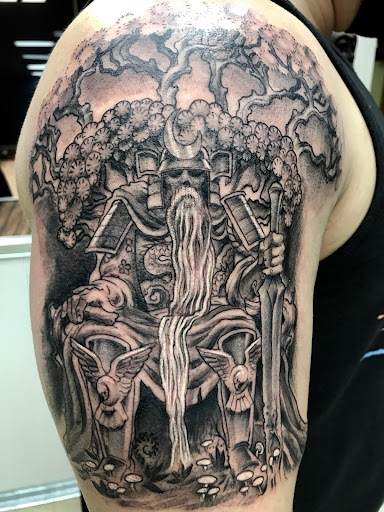 Tattoo Shop «Dennis Sullivan Custom Tattooing», reviews and photos, 109 Strawberry Alley, Clarksville, TN 37040, USA