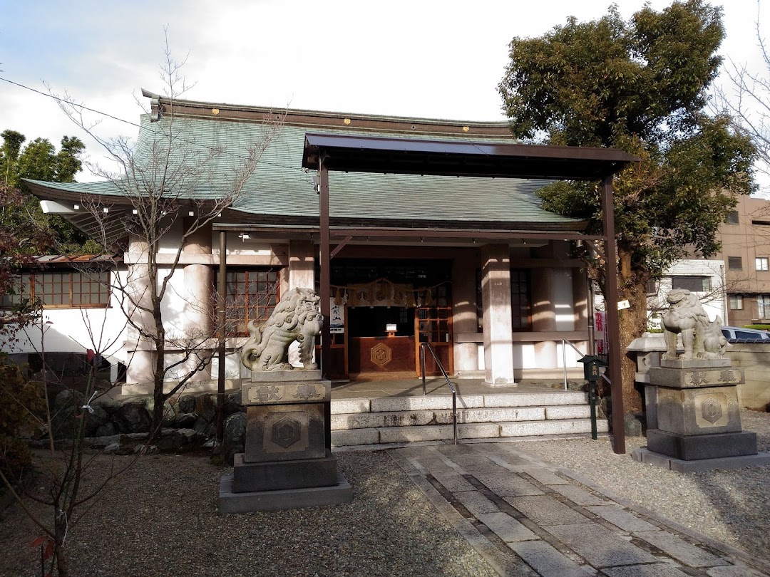 榎白山神社