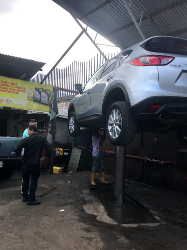 Opiniones de Lavadora Y Lubricadora Americana en Quito - Servicio de lavado de coches