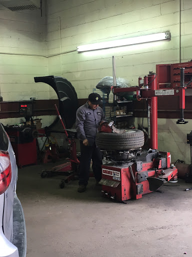 Auto Body Shop «Hi-Teck Car Repair», reviews and photos, 45 Union Rd, Spring Valley, NY 10977, USA