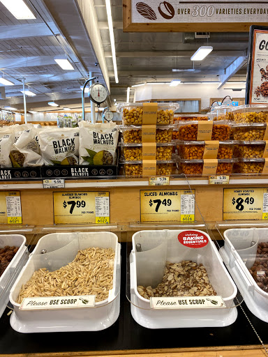 Health Food Store «Sprouts Farmers Market», reviews and photos, 835 W Foothill Blvd, Claremont, CA 91711, USA
