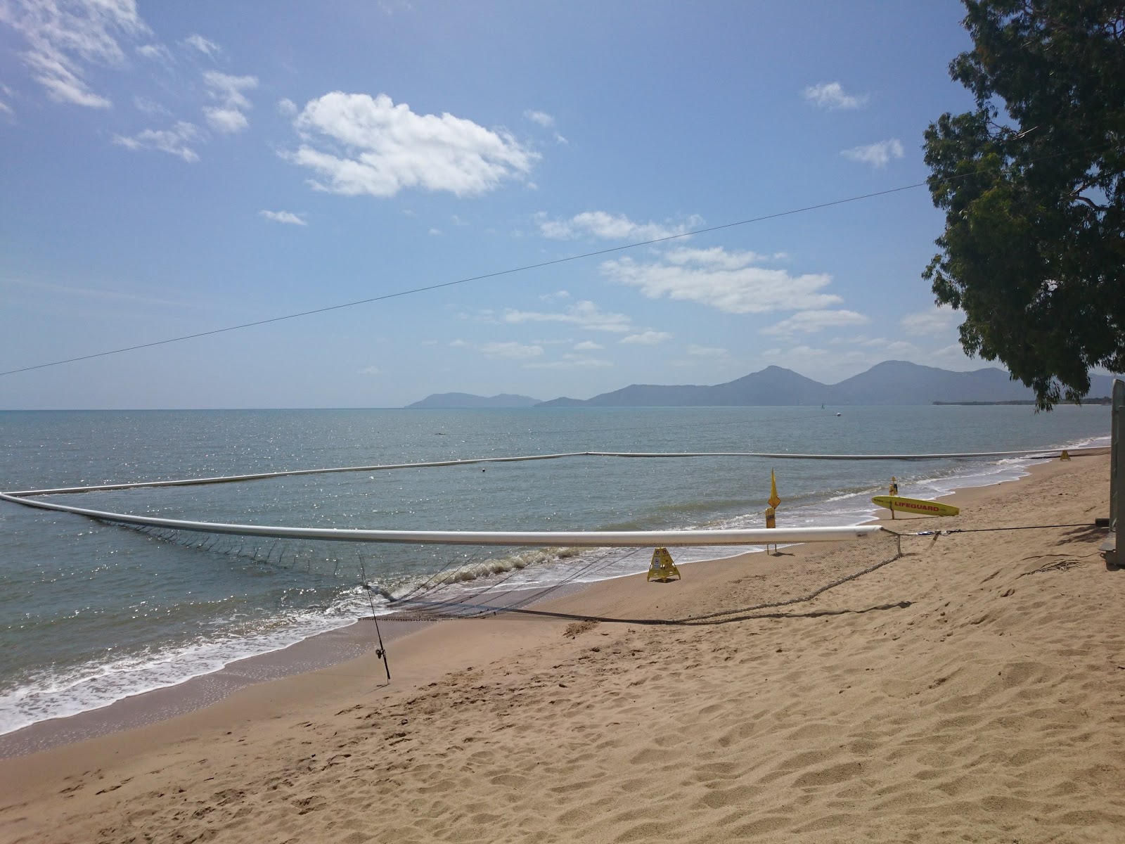 Holloways Beach photo #7