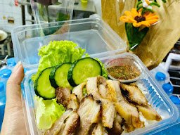 ร้านแม่พูนทรัพย์ คอหมูย่าง