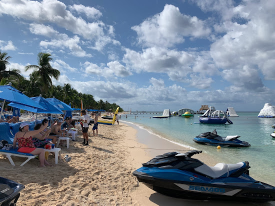 Playa Mia
