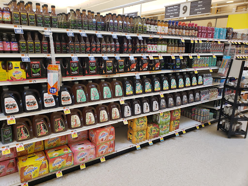 Grocery Store «Stop & Shop», reviews and photos, 248 Flanders Rd, Niantic, CT 06357, USA