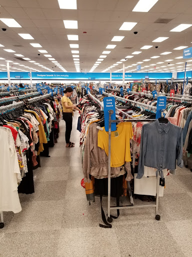 Clothing Store «Ross Dress for Less», reviews and photos, 10140 W McDowell Rd, Avondale, AZ 85392, USA
