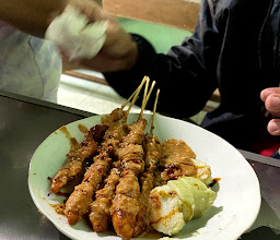 Sate Ayam Pak Budi photo