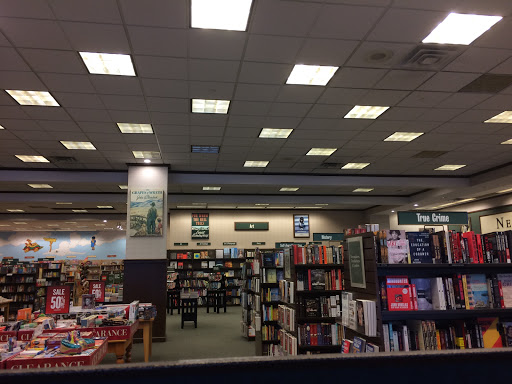 Book Store «Barnes & Noble», reviews and photos, 31325 Pacific Hwy S, Federal Way, WA 98003, USA