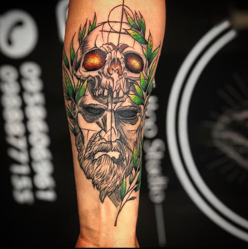 Hades_tattoostudii