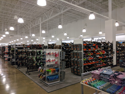Department Store «Nordstrom Rack», reviews and photos, 13900 Dallas Pkwy, Dallas, TX 75240, USA