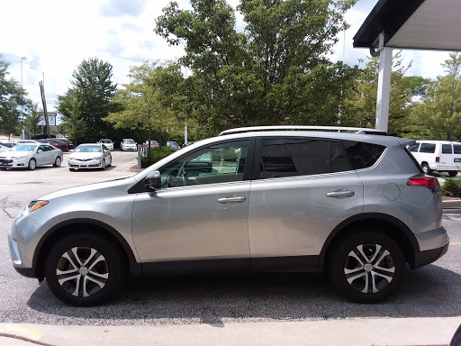 Used Car Dealer «DriveTime Used Cars», reviews and photos, 320 W Golf Rd, Schaumburg, IL 60195, USA