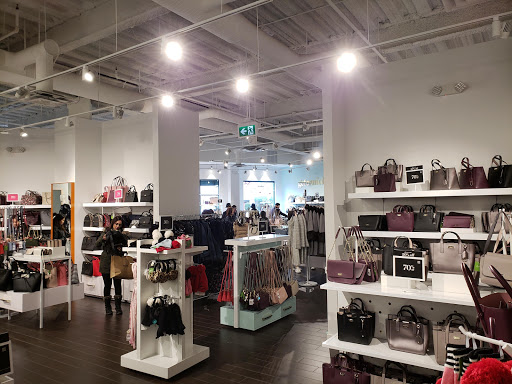 Kate Spade stores Vancouver
