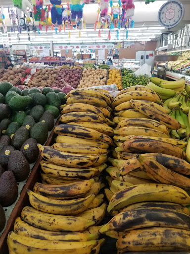 Grocery Store «La Mega Michoacana», reviews and photos, 2175 Morse Rd, Columbus, OH 43229, USA