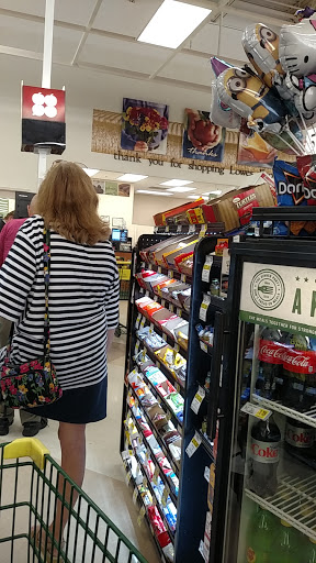Grocery Store «Lowes Foods of Southport», reviews and photos, 4961 Old Long Beach Rd SE #2, Southport, NC 28461, USA