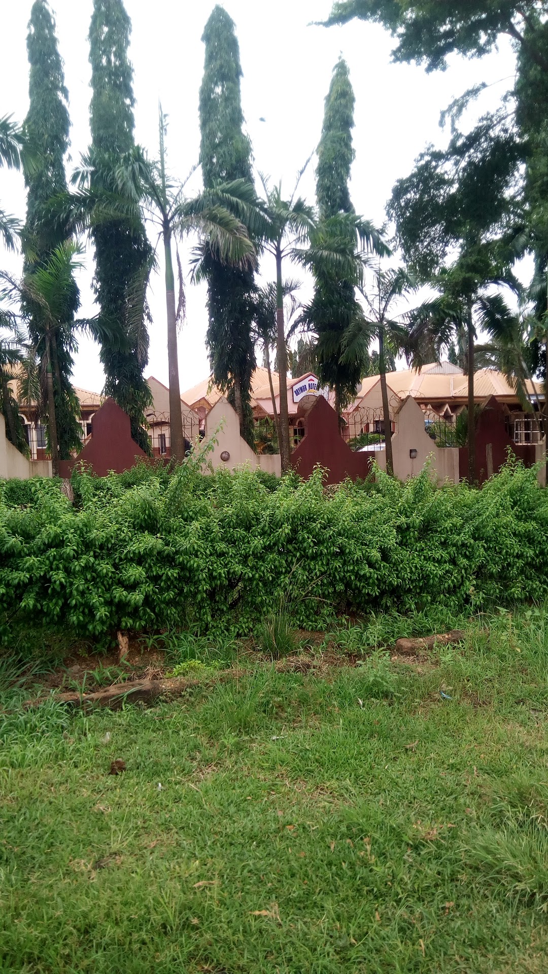 Brymor Hotels