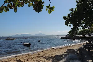 Praia dos Frades image