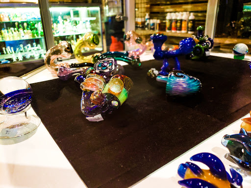 Tobacco Shop «Wonderland», reviews and photos, 33 Patton Ave, Asheville, NC 28801, USA