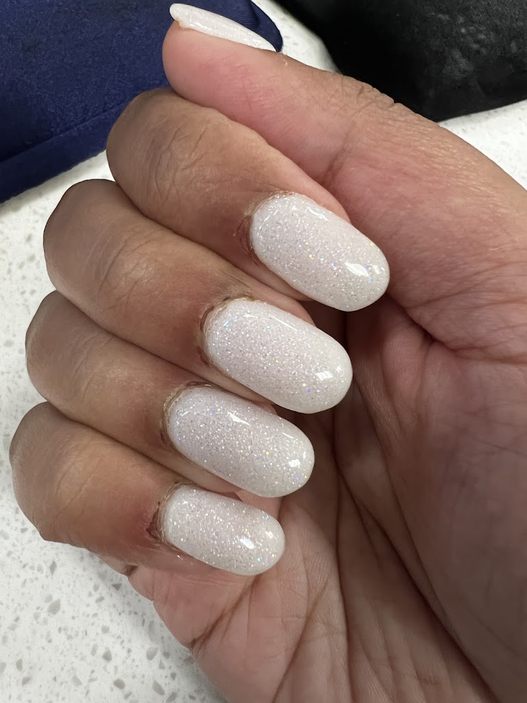 New Love Bloom Nails & Spa New Hyde Park, NY 11040 Services and Reviews