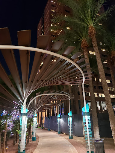Shopping Mall «Arizona Center», reviews and photos, 400 E Van Buren St, Phoenix, AZ 85004, USA