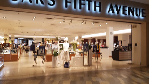 Department Store «Saks Fifth Avenue», reviews and photos, 26100 Cedar Rd, Beachwood, OH 44122, USA