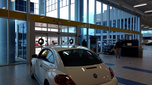 Used Car Dealer «CarMax Dealership», reviews and photos, 45210 Towlern Pl, Sterling, VA 20165, USA