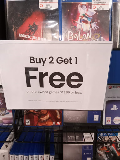 Video Game Store «GameStop», reviews and photos, 4757 Valley View Blvd NW B, Roanoke, VA 24012, USA