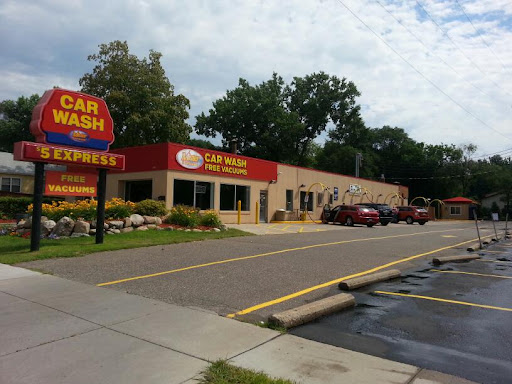 Mister Car Wash en Minneapolis