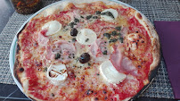Plats et boissons du Pizzeria La Farigoule à Malaucène - n°14
